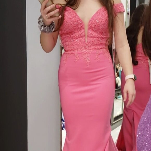 Zoey Gray Coral Prom Dress - Picture 1 of 10